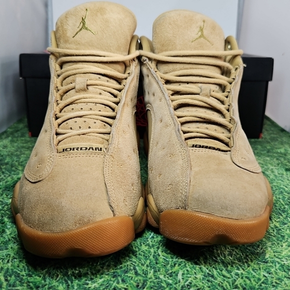Nike Air Jordan 13 Retro Wheat 2017 Size 8 Men (9.5 Wmn) Fits Women size 9.5, m - Picture 15 of 15
